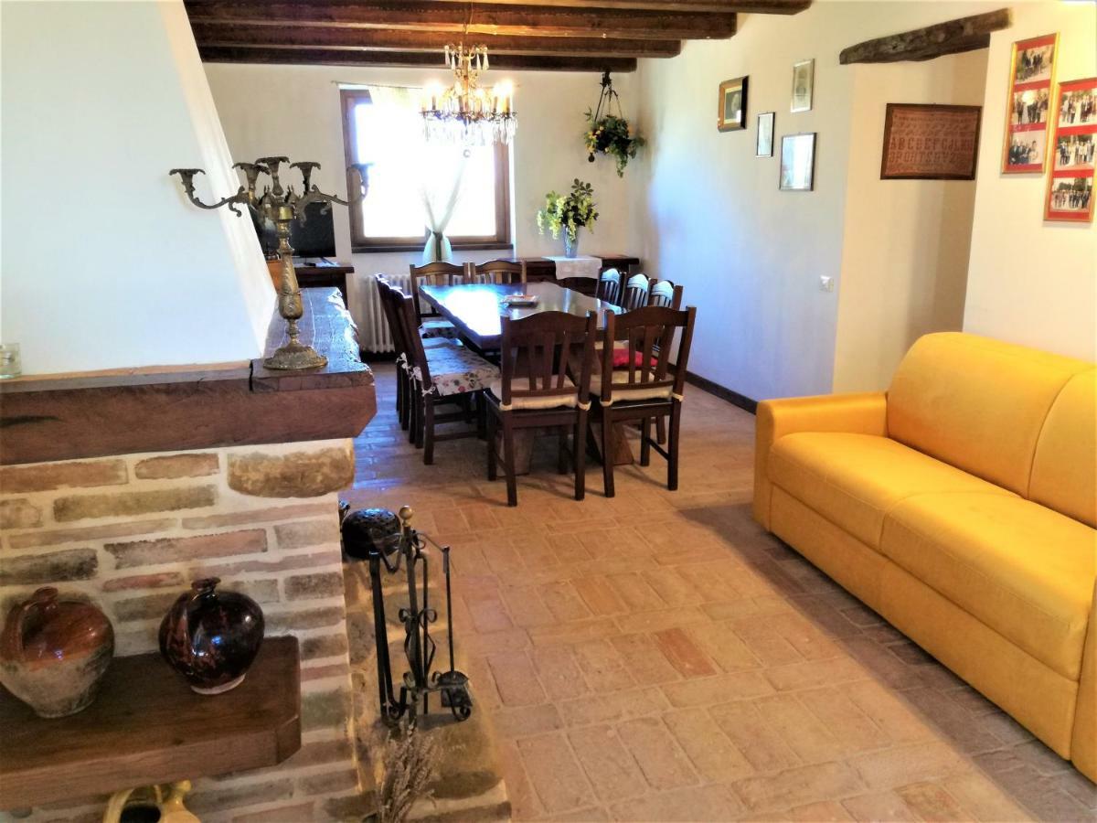 Casale San Martino Agriturismo Bio Sant'Angelo in Pontano Экстерьер фото